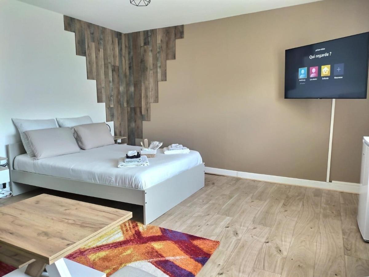 Chambre Privee 23M - Canape Lit - Wifi - Appart 120M Woippy Kültér fotó
